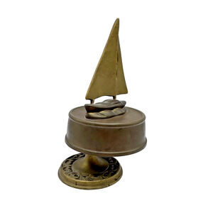MCM Vtg Brass Sailboat Rotating Music Box Toy 6" Tall Pearly Shells Works EUC
